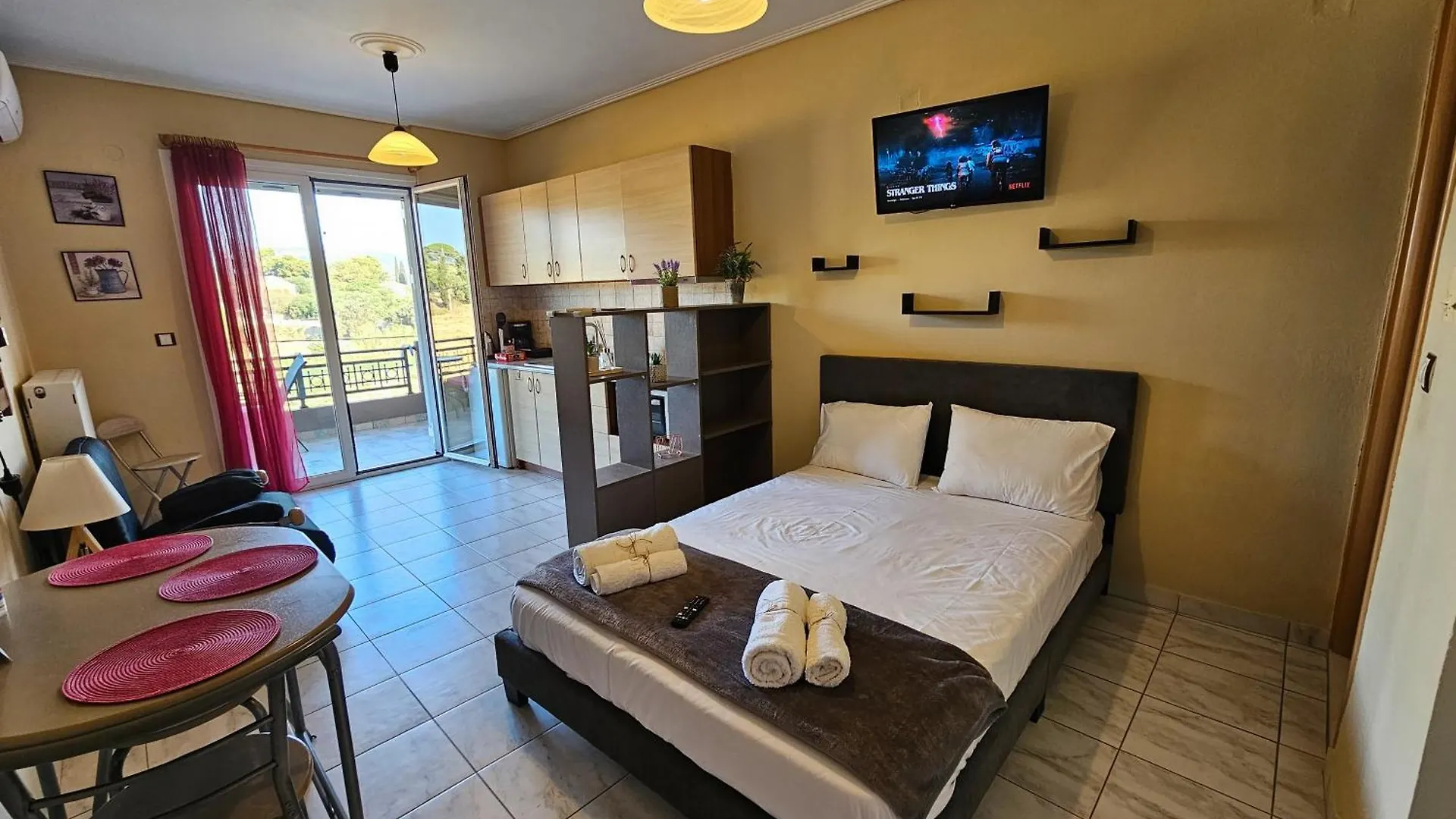 Serenity Lx Apartments 릭수리 0*,  그리스